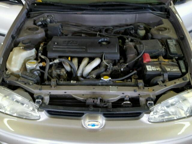 1Y1SK5282YZ404410 - 2000 CHEVROLET GEO PRIZM 金色 照片 7