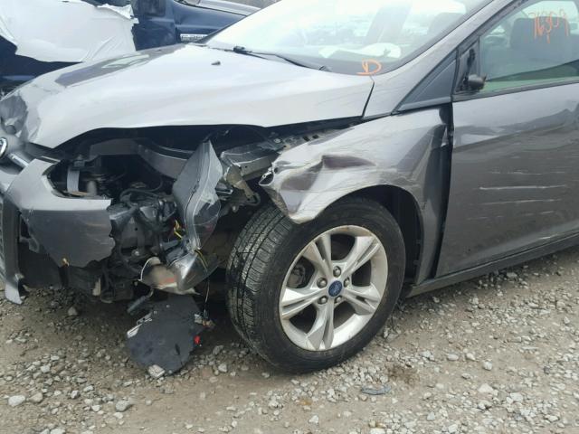 1FADP3F28DL375913 - 2013 FORD FOCUS SE GRAY photo 9