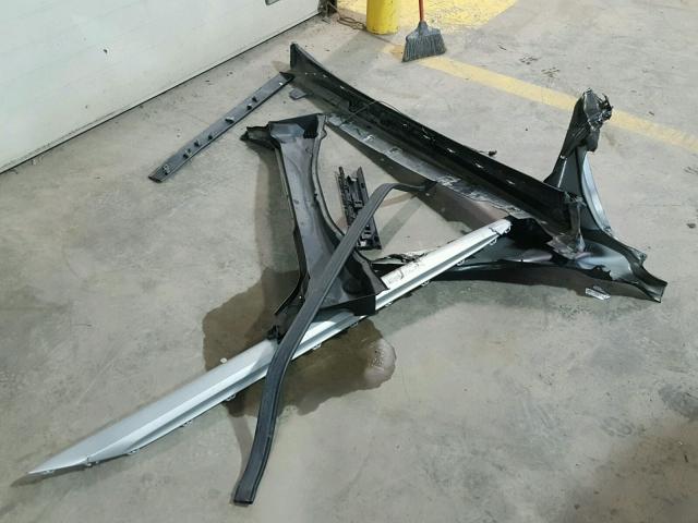 WBXHT3C3XG5E47634 - 2016 BMW X1 XDRIVE2 Noir photo 9