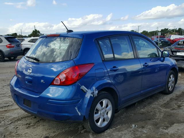 3N1BC13E09L369487 - 2009 NISSAN VERSA S BLUE photo 4