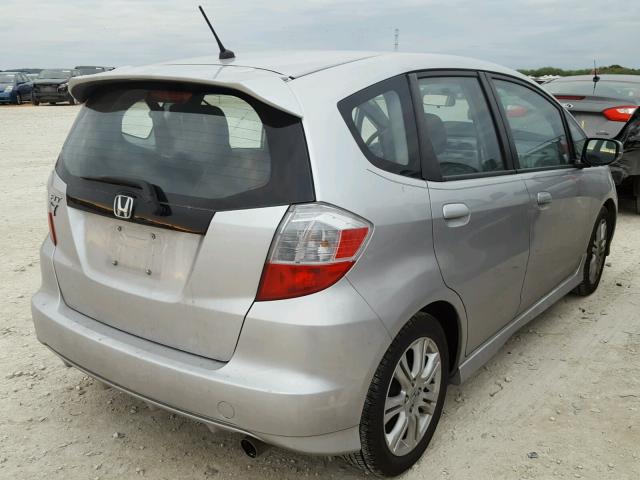 JHMGE8H54BC011131 - 2011 HONDA FIT SPORT SILVER photo 4