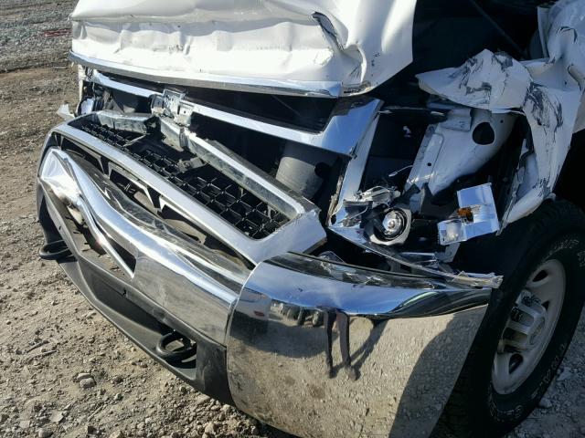 1GCHK43K29F143673 - 2009 CHEVROLET SILVERADO WHITE photo 9