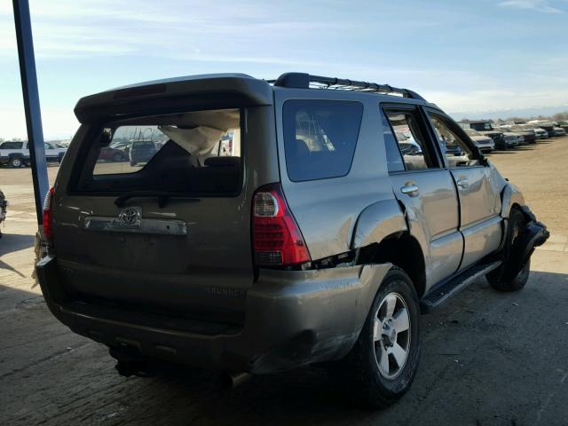 JTEBT14R960063424 - 2006 TOYOTA 4RUNNER SR GRAY photo 4