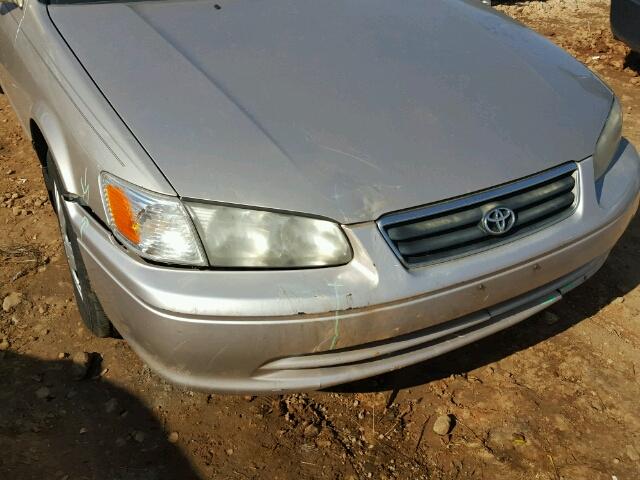4T1BF22K7YU952060 - 2000 TOYOTA CAMRY LE 棕色 照片 9