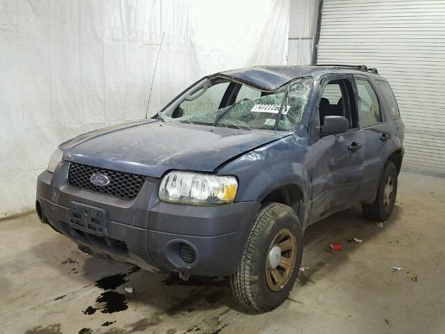 1FMYU92Z56KA99561 - 2006 FORD ESCAPE XLS BLUE photo 2