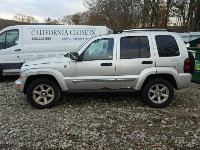 1J4GL58KX7W523701 - 2007 JEEP LIBERTY LI SILVER photo 9