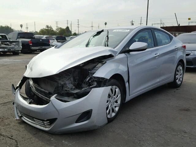 5NPDH4AEXBH007927 - 2011 HYUNDAI ELANTRA GL SILVER photo 2