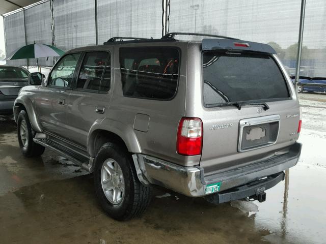 JT3HN86R829067487 - 2002 TOYOTA 4RUNNER SR GRAY photo 3