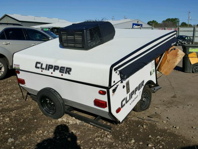 5ZT1CPACXJ5014343 - 2018 CCHM CLIPPER WHITE photo 4