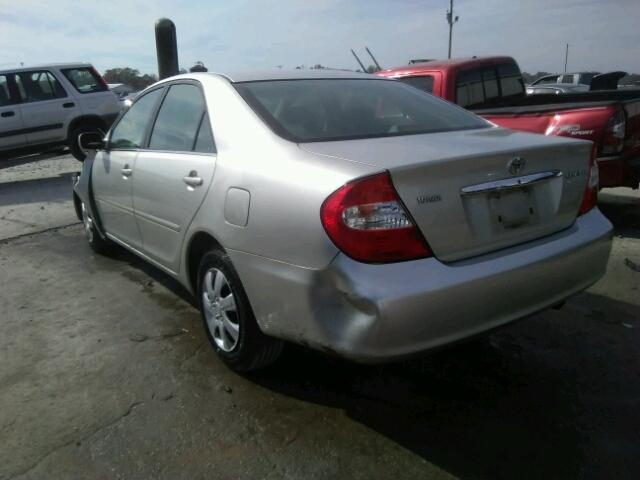 4T1BE32K94U931357 - 2004 TOYOTA CAMRY LE SILVER photo 3