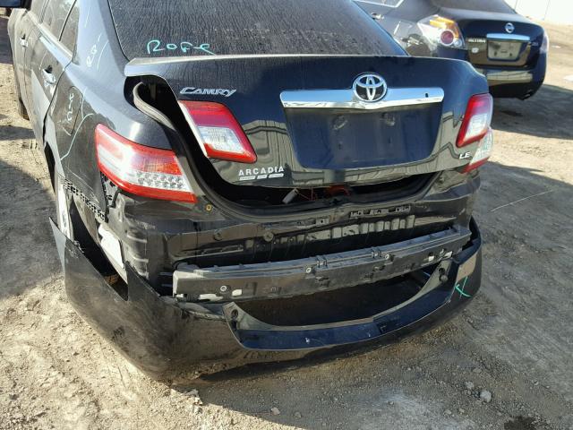 4T1BF3EK1AU075993 - 2010 TOYOTA CAMRY BASE BLACK photo 9