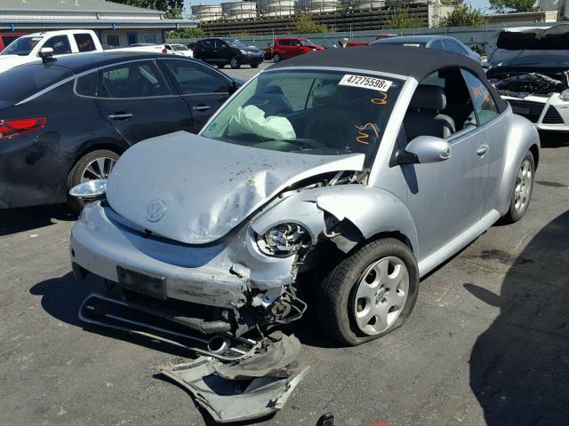 3VWCK21Y83M310984 - 2003 VOLKSWAGEN NEW BEETLE Gümüş foto 2