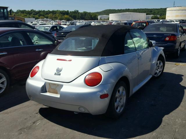 3VWCK21Y83M310984 - 2003 VOLKSWAGEN NEW BEETLE Gümüş foto 4
