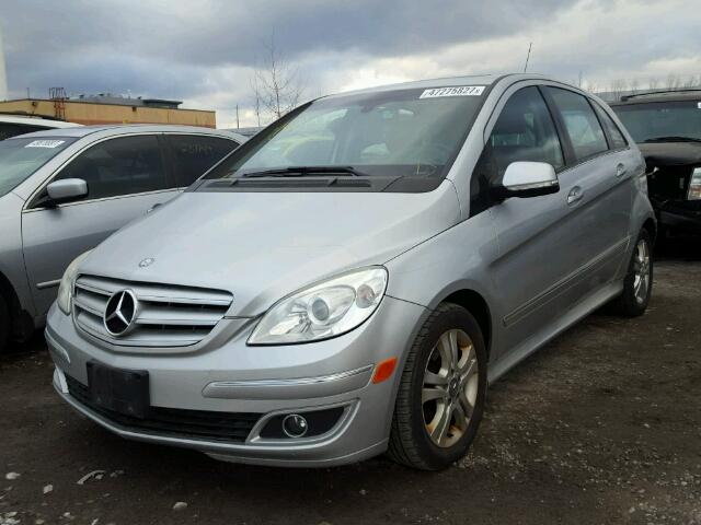 WDDFH34X98J263465 - 2008 MERCEDES-BENZ B200 GRAY photo 2