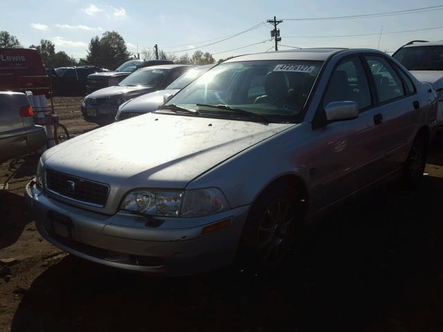 YV1VS27554F079689 - 2004 VOLVO S40 1.9T SILVER photo 2