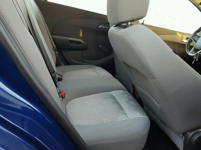 1G1JA5SH8C4224205 - 2012 CHEVROLET SONIC LS 蓝色 照片 6