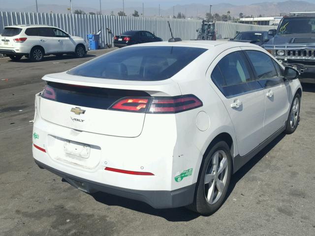 1G1RD6E49FU123073 - 2015 CHEVROLET VOLT WHITE photo 4