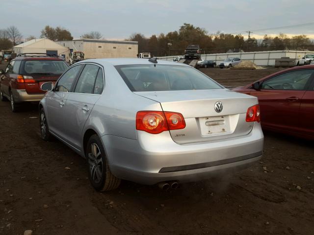 3VWSG71K46M658890 - 2006 VOLKSWAGEN JETTA 2.5 SILVER photo 3