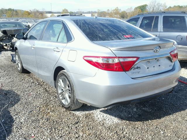 4T1BF1FK3HU359834 - 2017 TOYOTA CAMRY LE SILVER photo 3