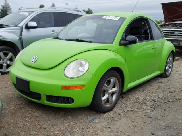 3VWEW31C27M507520 - 2007 VOLKSWAGEN NEW BEETLE 绿色 照片 2
