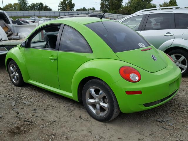 3VWEW31C27M507520 - 2007 VOLKSWAGEN NEW BEETLE GREEN photo 9