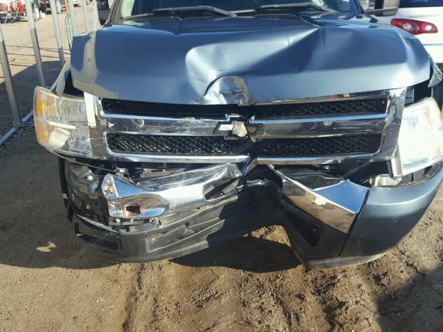 1GCRCSE05BZ455198 - 2011 CHEVROLET SILVERADO BLUE photo 5