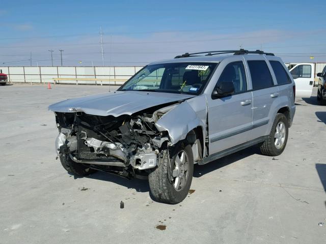 1J8GR48K29C511795 - 2009 JEEP GRAND CHER SILVER photo 2