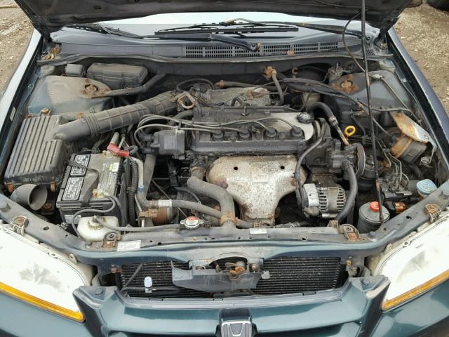 1HGCG5555WA110220 - 1998 HONDA ACCORD EX GREEN photo 7