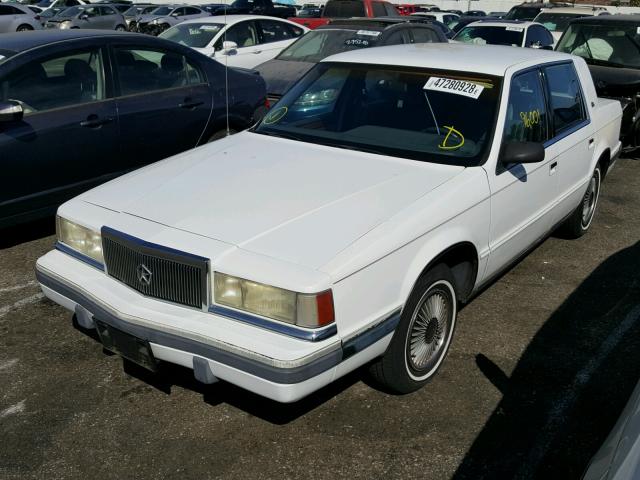 1C3XC46R7LD762066 - 1990 CHRYSLER SALON  WHITE photo 2