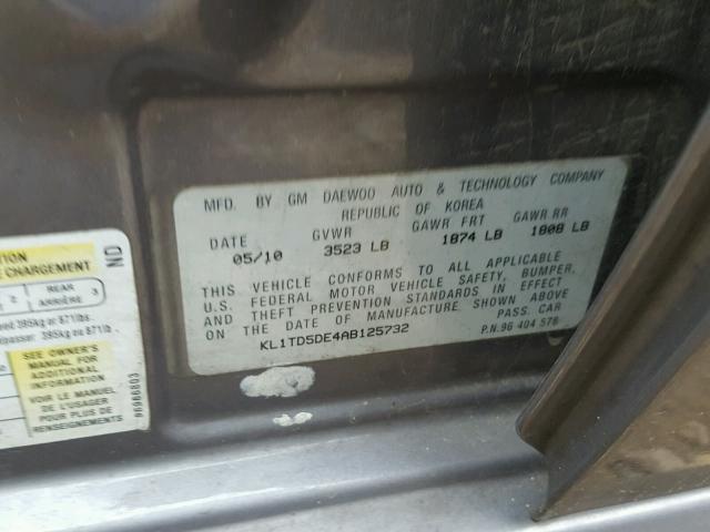 KL1TD5DE4AB125732 - 2010 CHEVROLET AVEO LS CHARCOAL photo 10