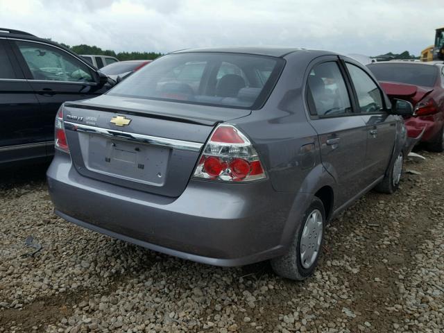 KL1TD5DE4AB125732 - 2010 CHEVROLET AVEO LS CHARCOAL photo 4