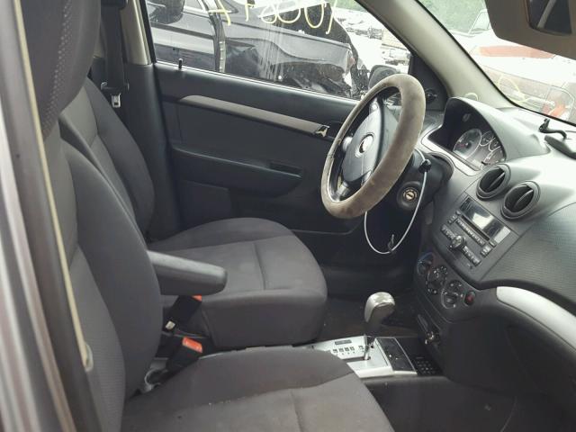 KL1TD5DE4AB125732 - 2010 CHEVROLET AVEO LS CHARCOAL photo 5