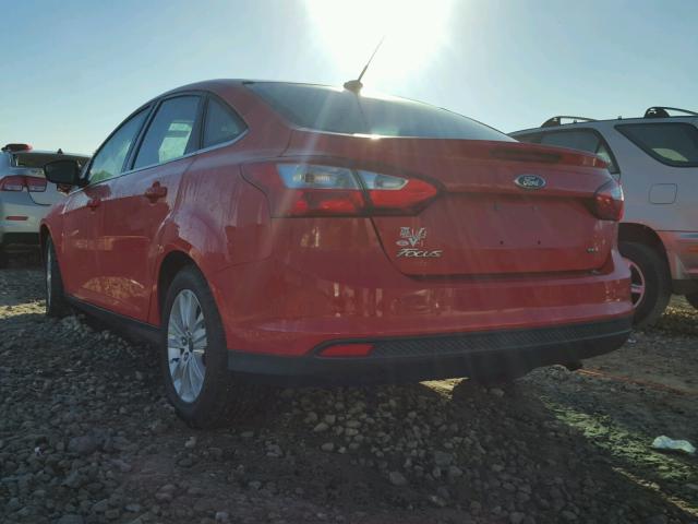 1FAHP3H26CL430923 - 2012 FORD FOCUS SEL RED photo 3