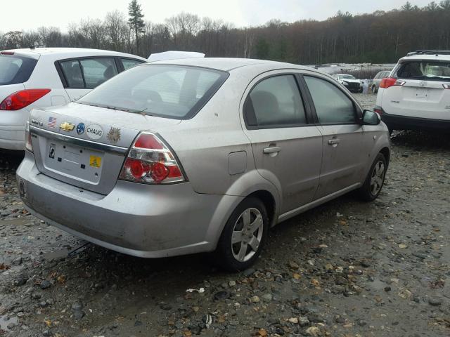 KL1TD56667B179645 - 2007 CHEVROLET AVEO BASE SILVER photo 4