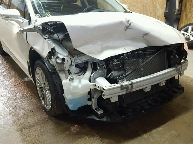 3FA6P0HD9ER346252 - 2014 FORD FUSION SE WHITE photo 9