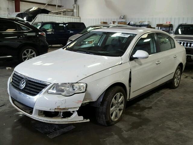 WVWEK73C36P043455 - 2006 VOLKSWAGEN PASSAT 2.0 WHITE photo 2