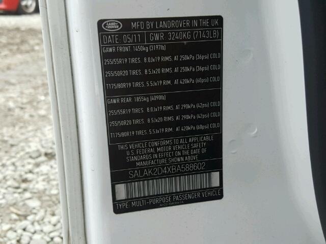 SALAK2D4XBA588602 - 2011 LAND ROVER LR4 HSE LU WHITE photo 10