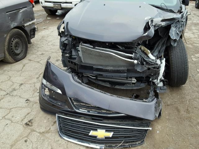 1GNKRFKDXFJ233167 - 2015 CHEVROLET TRAVERSE L GRAY photo 9