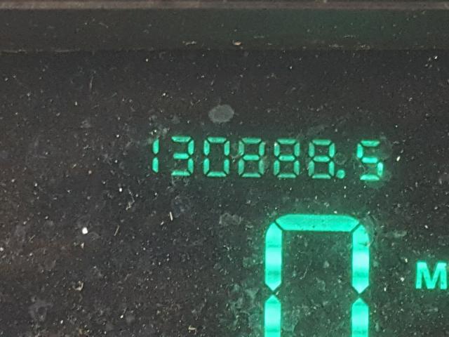 1LNLM82W6PY772334 - 1993 LINCOLN TOWN CAR S GREEN photo 8