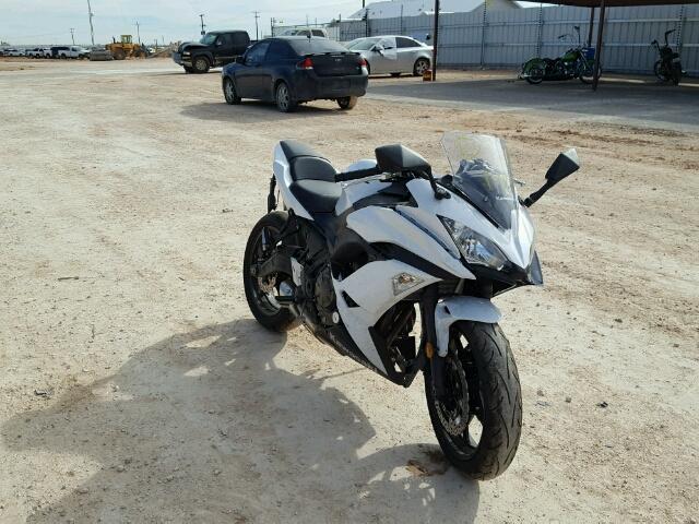 JKAEXEJ10HDA00488 - 2017 KAWASAKI EX650 J თეთრი ფოტო 1