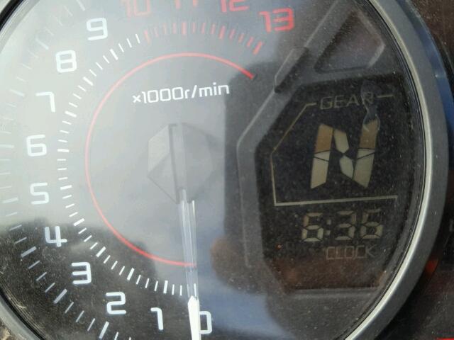 JKAEXEJ10HDA00488 - 2017 KAWASAKI EX650 J თეთრი ფოტო 8