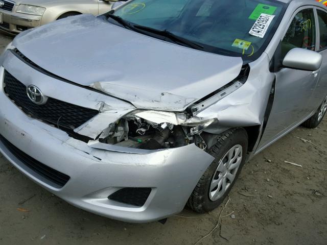 2T1BU4EE9AC393304 - 2010 TOYOTA COROLLA BA SILVER photo 9