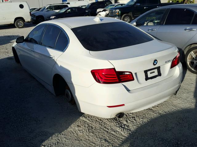 WBAFU7C56BC782088 - 2011 BMW 535 XI 白色 照片 3