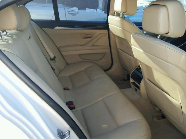 WBAFU7C56BC782088 - 2011 BMW 535 XI 白色 照片 6