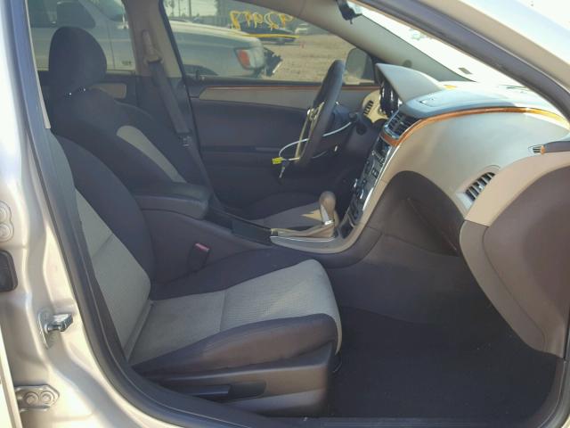 1G1ZC5EB2AF143593 - 2010 CHEVROLET MALIBU 1LT 金色 照片 5