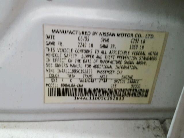 1N4AL11D05C392833 - 2005 NISSAN ALTIMA S WHITE photo 10