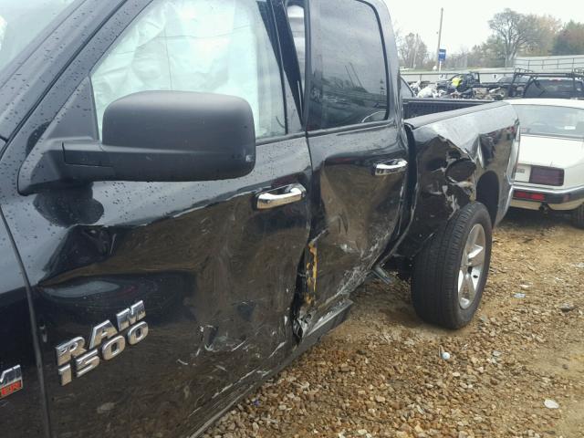 1C6RR7GT2GS120183 - 2016 RAM 1500 SLT შავი ფოტო 9