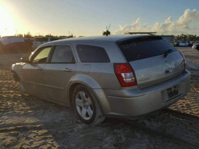 2D4FV47T58H172697 - 2008 DODGE MAGNUM BEIGE photo 3