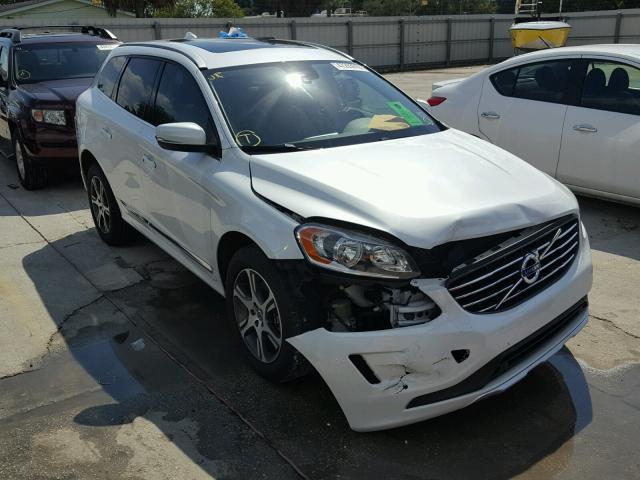 YV4902DZ1E2538890 - 2014 VOLVO XC60 T6 WHITE photo 1