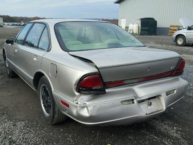 1G3HY52K5V4822459 - 1997 OLDSMOBILE LSS SILVER photo 3